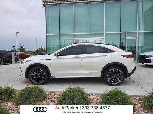 Majestic White 2023 INFINITI QX55 LUXE