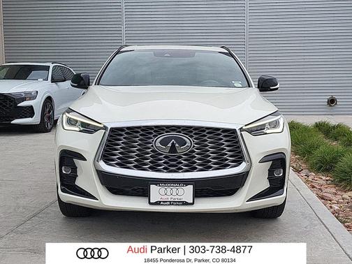 Majestic White 2023 INFINITI QX55 LUXE