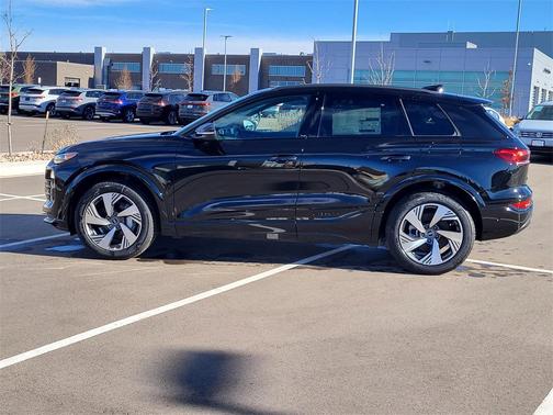 2025 Audi Q6 e-tron Premium Plus quattro