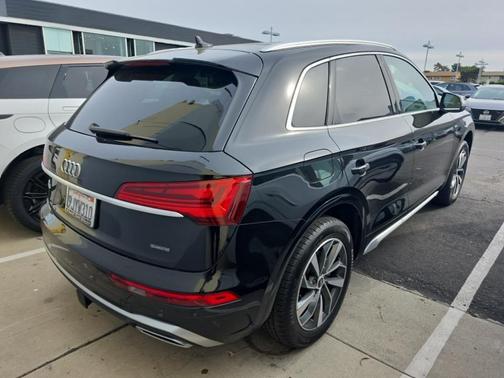 2023 Audi Q5 45 S line Premium Plus