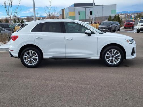 2024 Audi Q3 45 S line Premium Plus