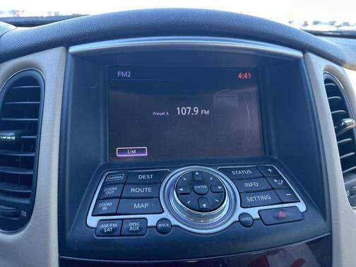 2016 INFINITI QX50 Base