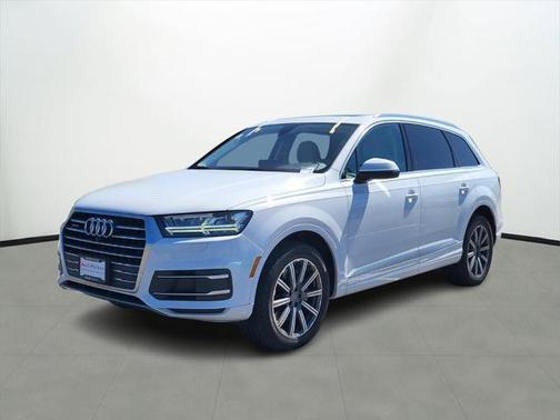 2019 Audi Q7 45 Premium Plus