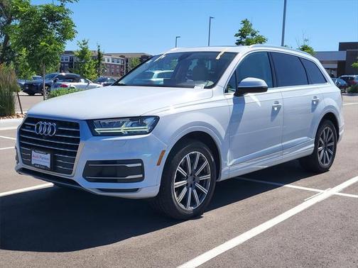 2019 Audi Q7 45 Premium Plus