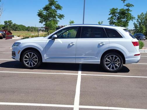 2019 Audi Q7 45 Premium Plus