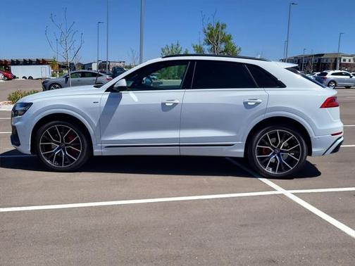 2021 Audi Q8 55 Prestige