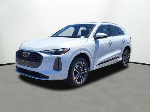 2025 Audi Q5 Premium