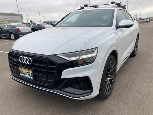 2020 Audi Q8 55 Premium Plus