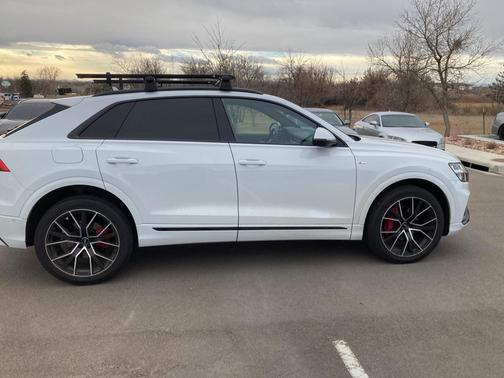 2020 Audi Q8 55 Premium Plus