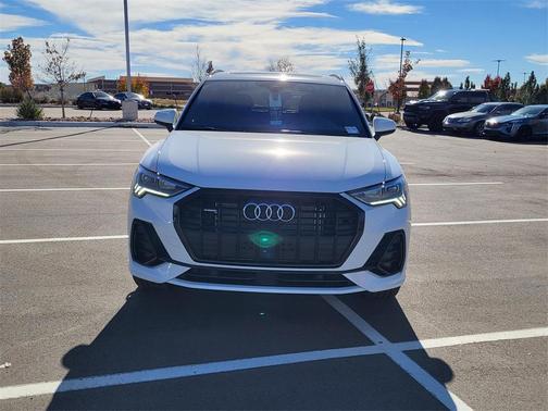 2025 Audi Q3 Premium 45 TFSI S line quattro Tiptronic