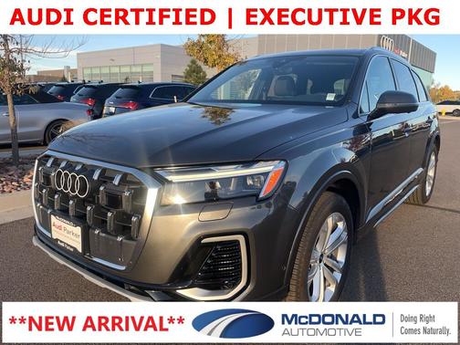 2025 Audi Q7 55 Premium Plus
