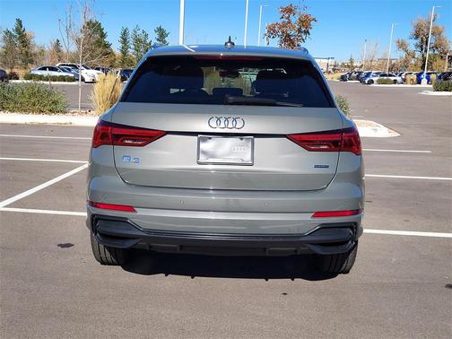 2022 Audi Q3 45 S line Premium