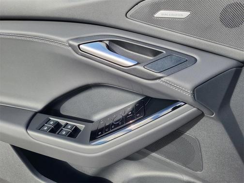 2025 Audi Q6 e-tron Premium Plus quattro