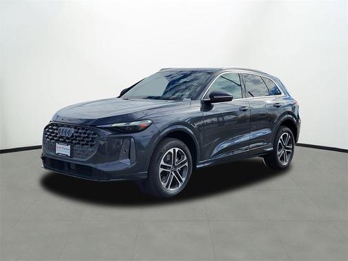 2025 Audi Q5 Premium TFSI quattro S tronic
