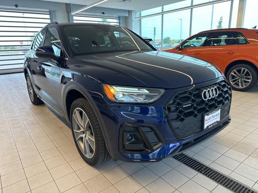 2025 Audi Q5 45 S line Premium