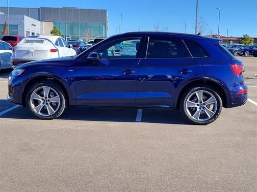 2025 Audi Q5 45 S line Premium