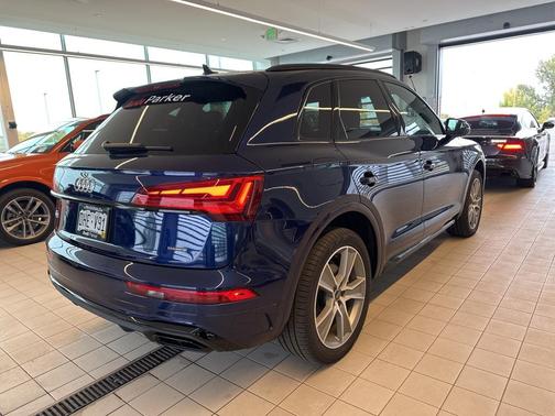 2025 Audi Q5 45 S line Premium