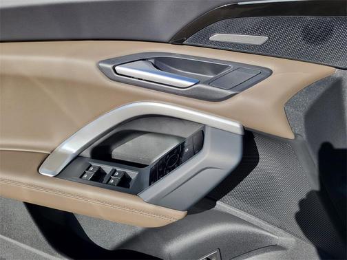 2025 Audi Q5 Prestige TFSI quattro S tronic