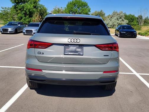 2022 Audi Q3 40 Premium