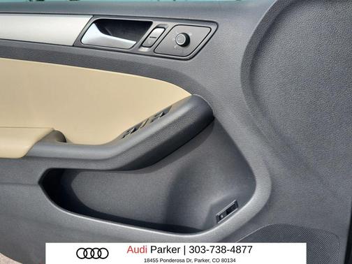 Black Uni 2016 Volkswagen Jetta 1.4T SE