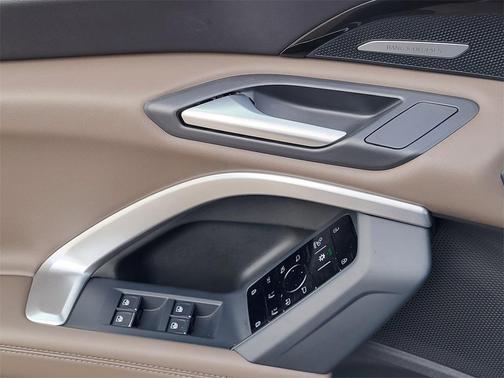 2025 Audi Q5 Prestige TFSI quattro S tronic