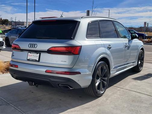 2026 Audi Q7 55 Premium Plus