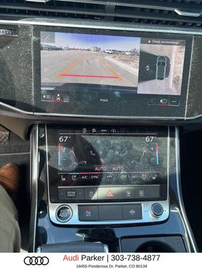 Mythos Black Metallic 2023 Audi Q8 55 Premium Plus