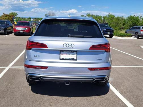 2022 Audi Q5 45 S line Premium Plus
