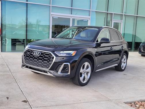 2023 Audi Q5 45 S line Premium Plus