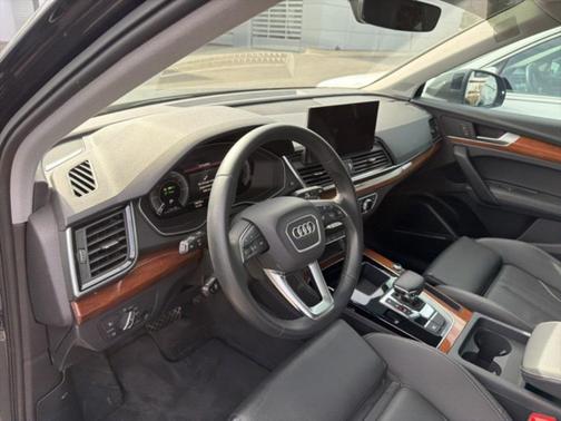 2024 Audi Q5 e 55 S line Premium Plus