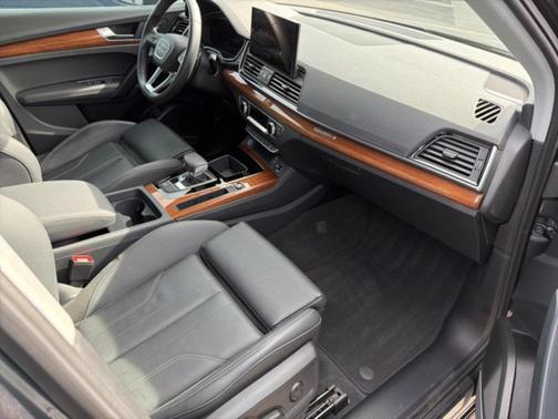 2024 Audi Q5 e 55 S line Premium Plus