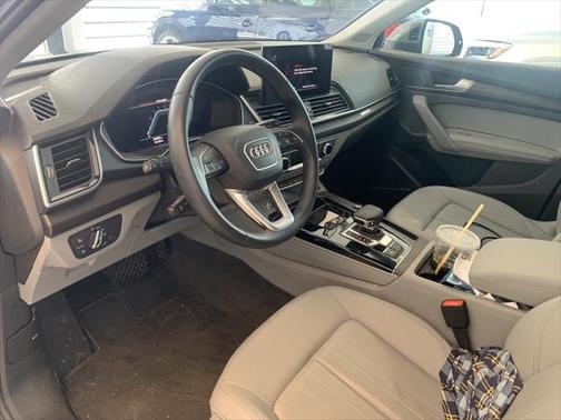 2023 Audi Q5 45 S line Premium Plus