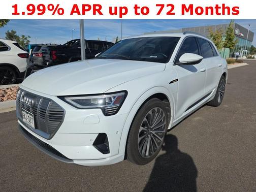 2019 Audi e-tron Premium Plus