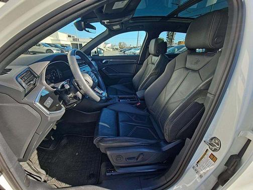 2021 Audi Q3 45 S line Premium Plus