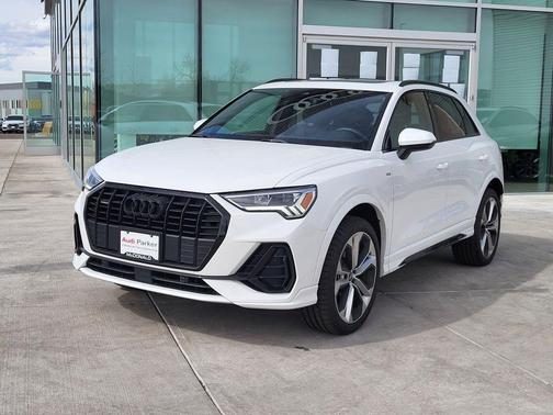 2021 Audi Q3 45 S line Premium Plus