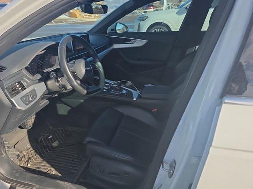 2017 Audi A4 2.0T Premium Plus