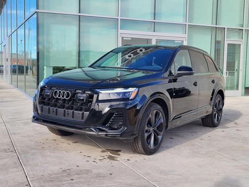 2026 Audi Q7 55 Premium Plus