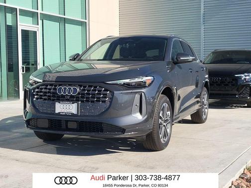 Tambora Gray Metallic 2026 Audi Q5 Premium Plus TFSI quattro S tronic