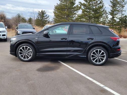 2026 Audi Q4 e-tron Premium Plus 55 quattro