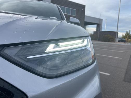 2025 Audi Q5 45 S line Premium