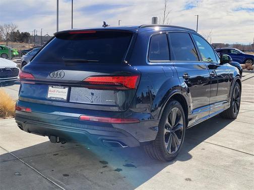 2026 Audi Q7 55 Premium Plus