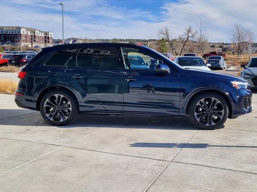 2026 Audi Q7 55 Premium Plus