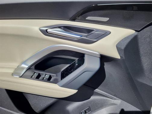 2025 Audi Q5 Prestige TFSI quattro S tronic