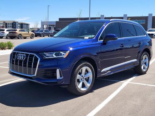 2022 Audi Q7 55 Premium
