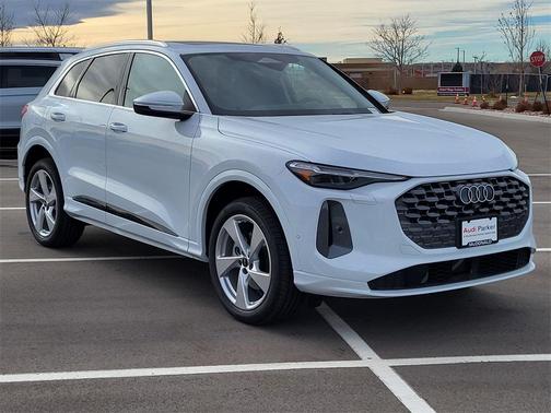 2025 Audi Q5 Premium Plus TFSI quattro S tronic