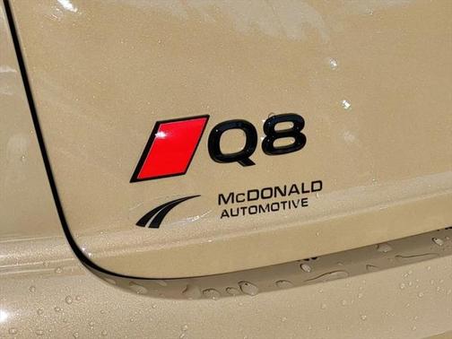 2025 Audi Q8 55 Premium Plus