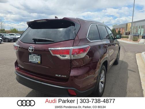 Ooh La La Rouge Mica 2015 Toyota Highlander XLE