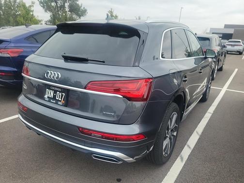 2023 Audi Q5 45 S line Premium Plus