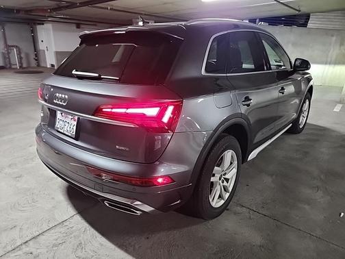 2023 Audi Q5 45 S line Premium
