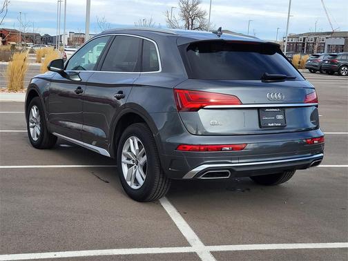 2023 Audi Q5 45 S line Premium